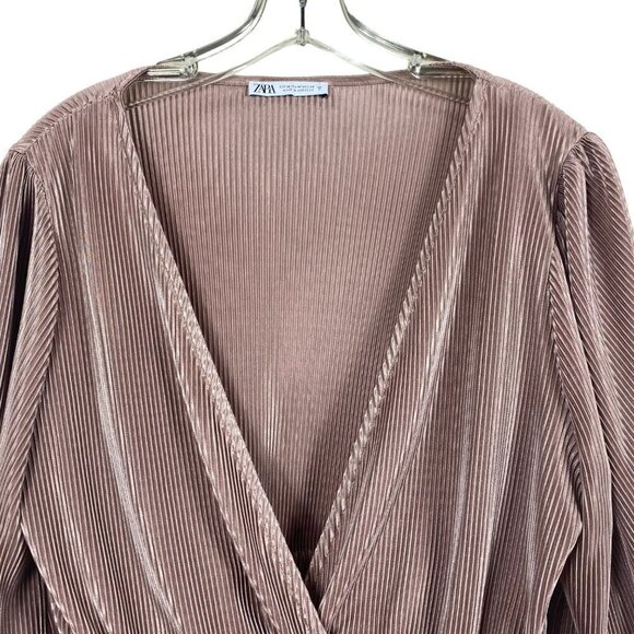 Zara Pleated V Neck Long Sleeve Ribbed Metallic Taupe Top Size Medium - Picture 4 of 12